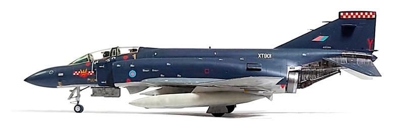 フジミ 1/72 F-4 FGR.2 