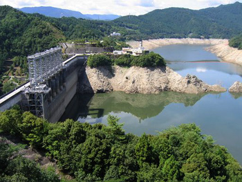 早明浦ダム（元）［高知県］ - ダム便覧
