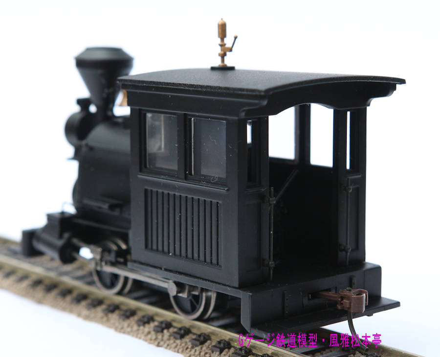 バックマン(Bachmann)のOn30のポーター製サドルタンク機(亀の子機関車)