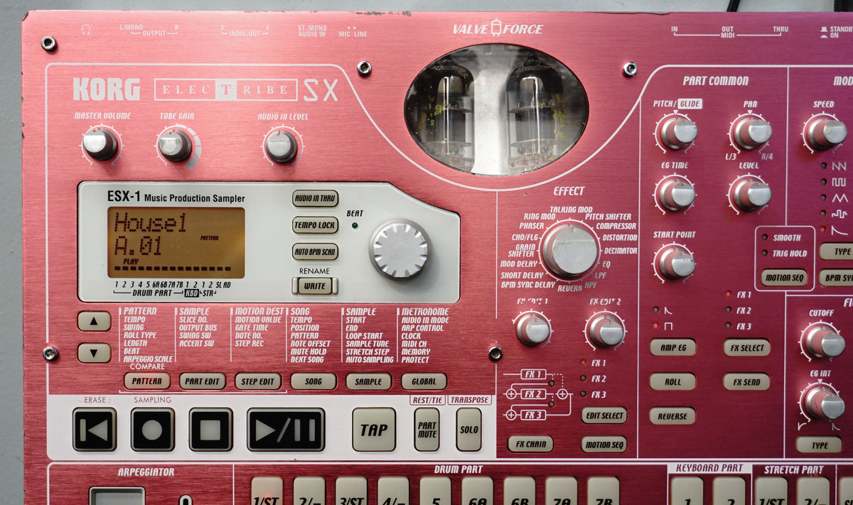 Korg Electribe ESX-1 Dance Music Performance & Production Sampler
