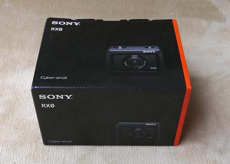 個人開封 SONY DSC-RX0 超小型高級コンデジ これは紳士の高級な