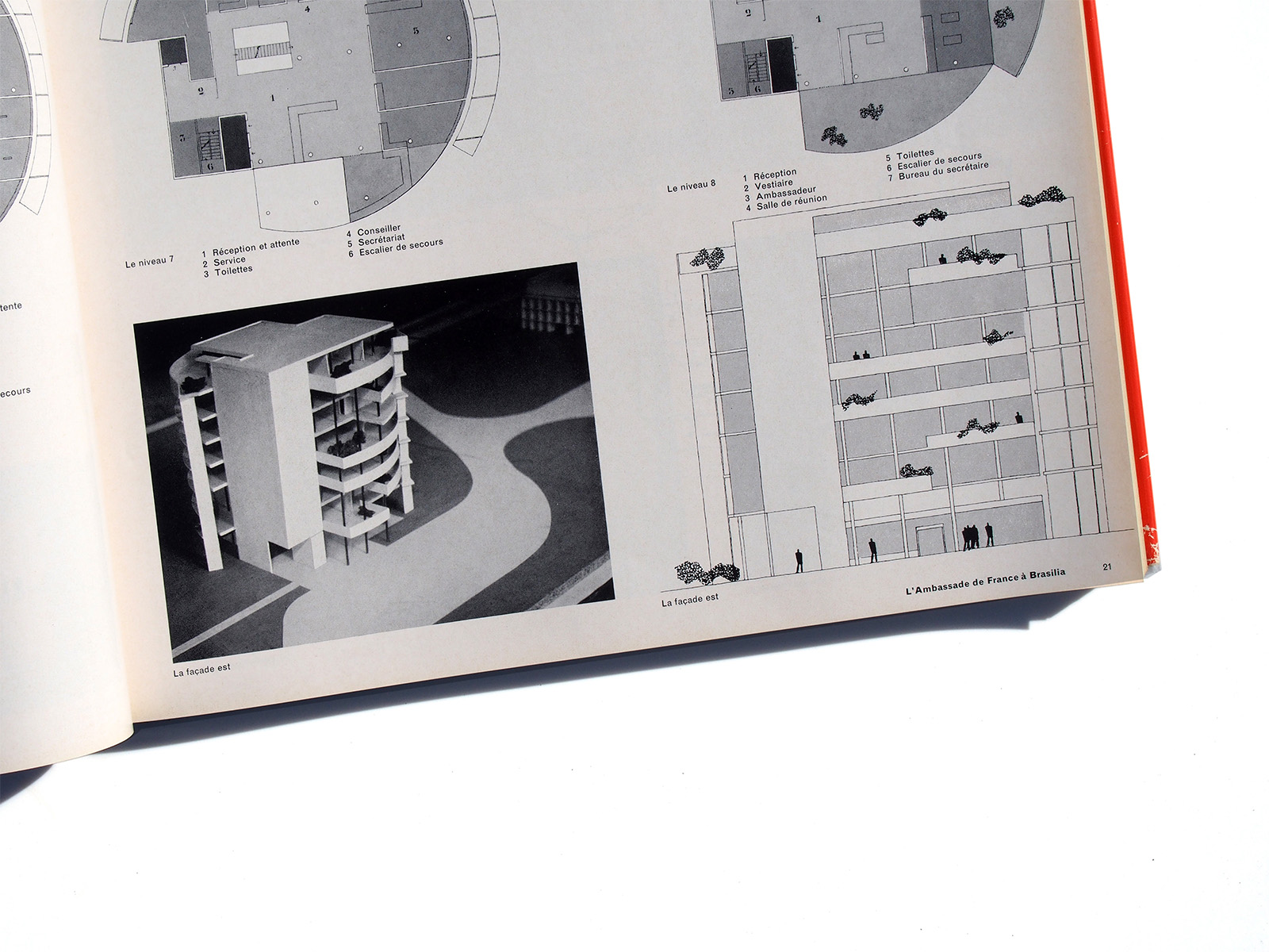 Le Corbusier Oeuvre Complete 1957-65 vol.7 | PAGE SPREAD