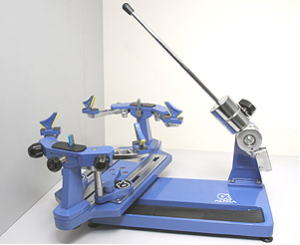 ガット張り機USA製KLIPPERMATE（クリッパーメイト）自分でガットを張