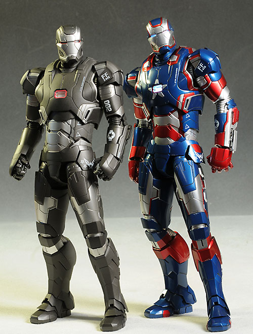 Review and photos of Hot Toys Iron Man Iron Patriot die-cast