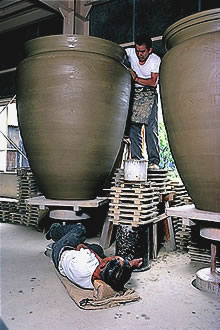 大谷焼 | 公益社団法人 徳島県産業国際化支援機構 公式ホームページ