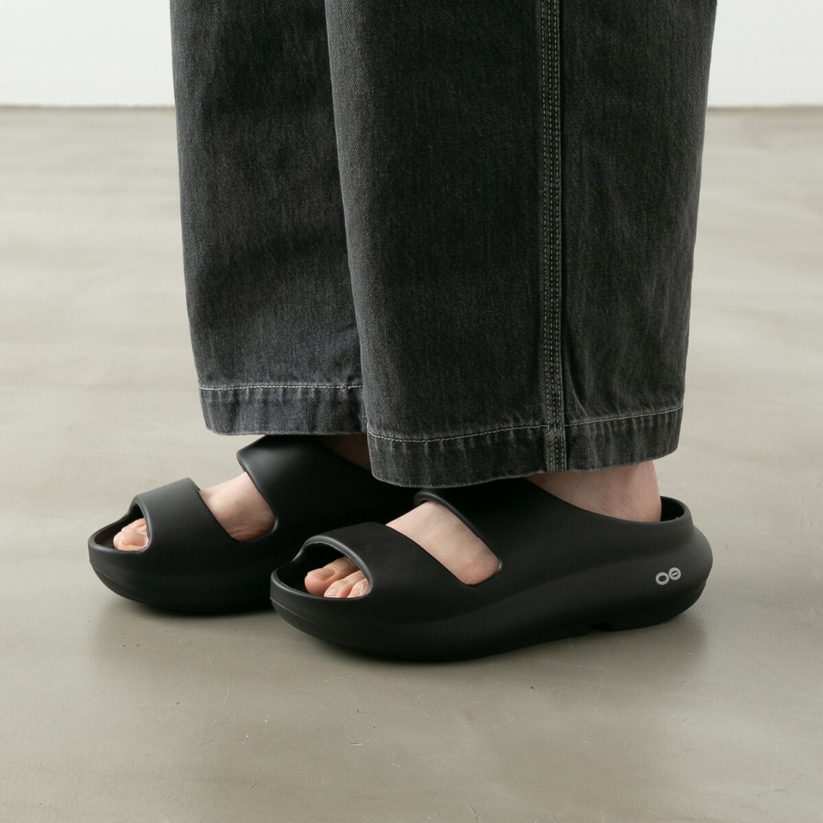 楽天市場】【10%OFFクーポン配布中】OOFOS ウーフォスOOyea（ウーヤー