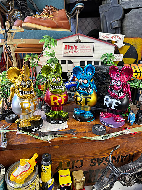 楽天市場】ファンコ ラットフィンク ボビングヘッド （メタリック4体