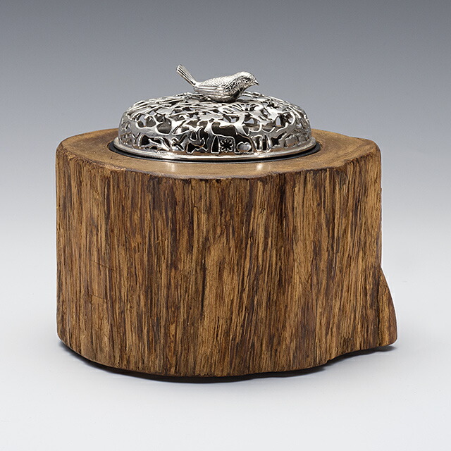 楽天市場】沈香(じんこう) 香炉 原木型 特上タニ沈香 211g 桐箱入り