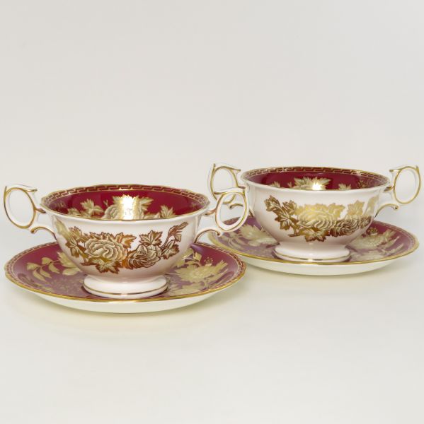 ウェッジウッド トンキン ルビー デミタスカップ＆ソーサー ①
