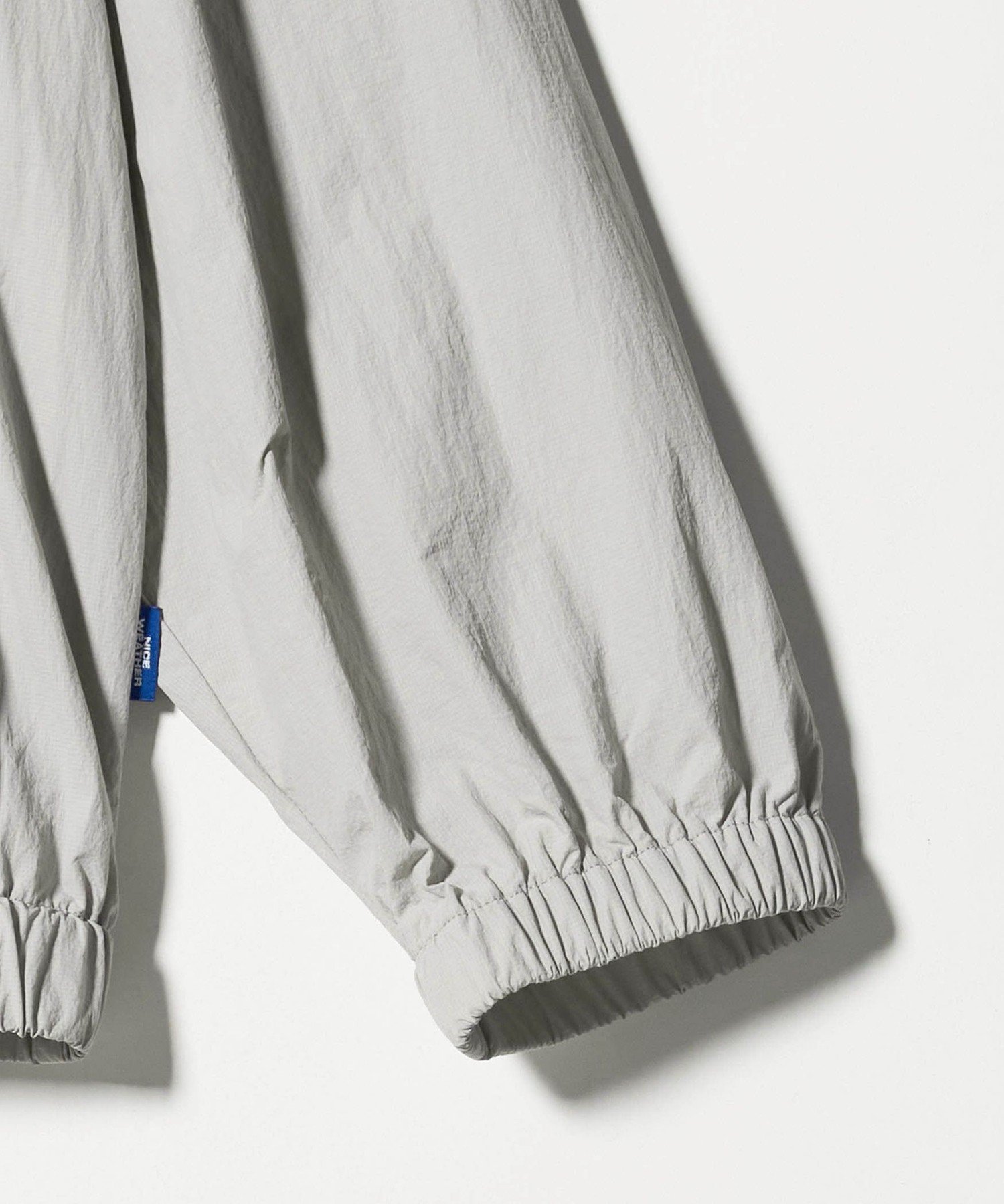 ＜NICE WEATHER＞ナイロン スタンドブルゾンセットアップ　ライトグレー NICE WEATHER ナイロンジャケット 「NICE WEATHER」ナイロン スタンド