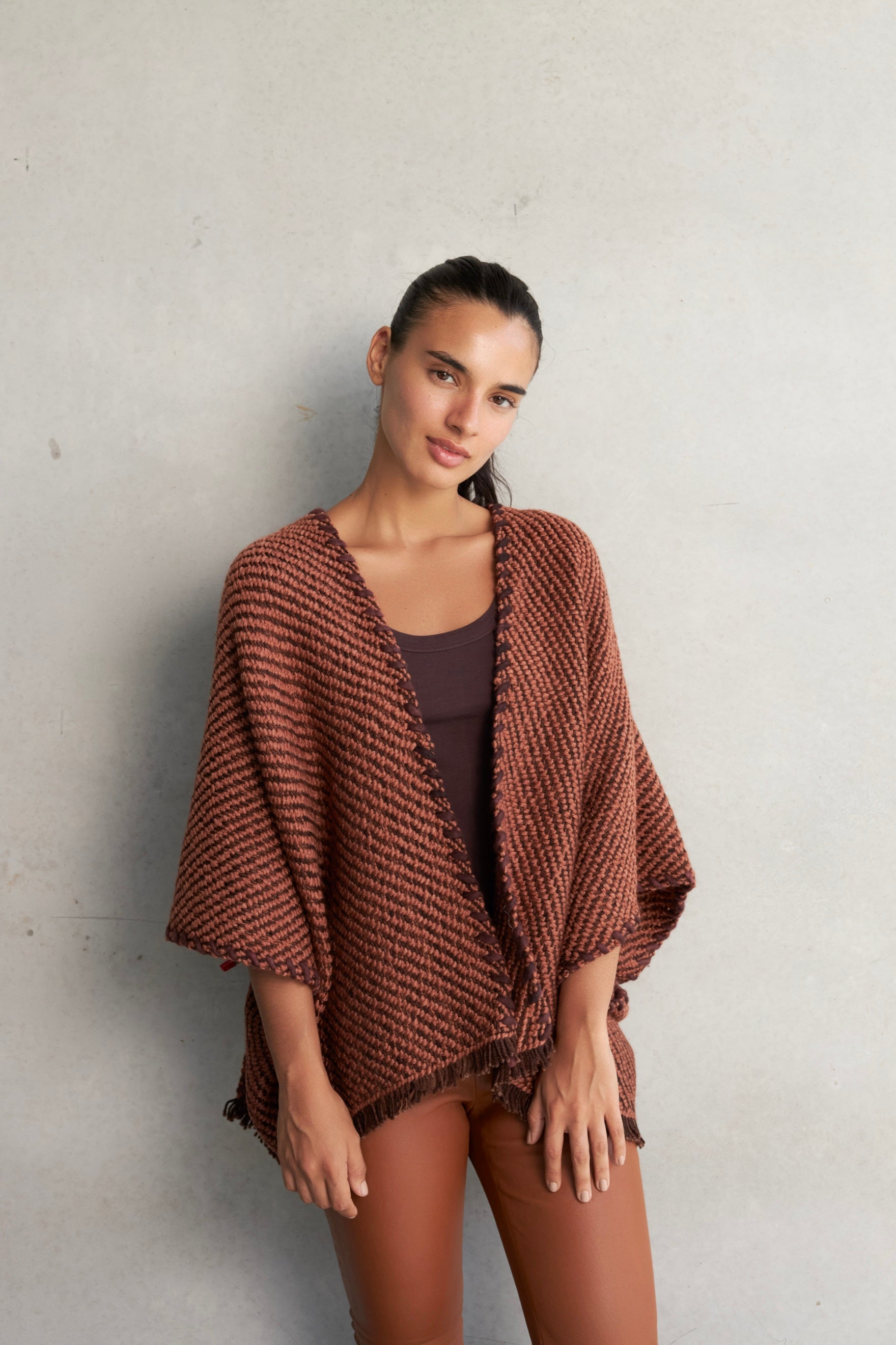 WEHVE | Luxurious & sustainable handwoven shawls | Lose Cardigan Bella