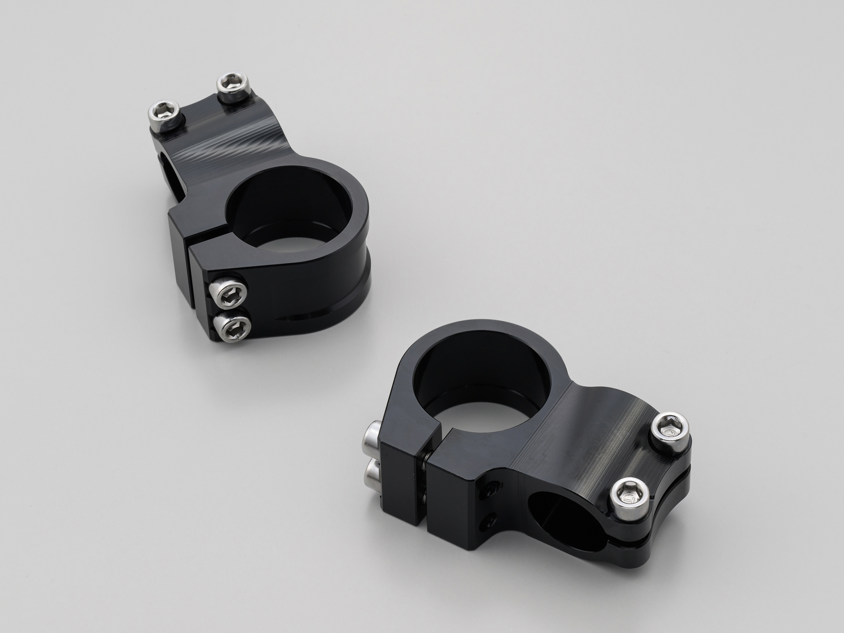 削り出しセパレートハンドル クランプ左右セット｜株式会社デイトナ