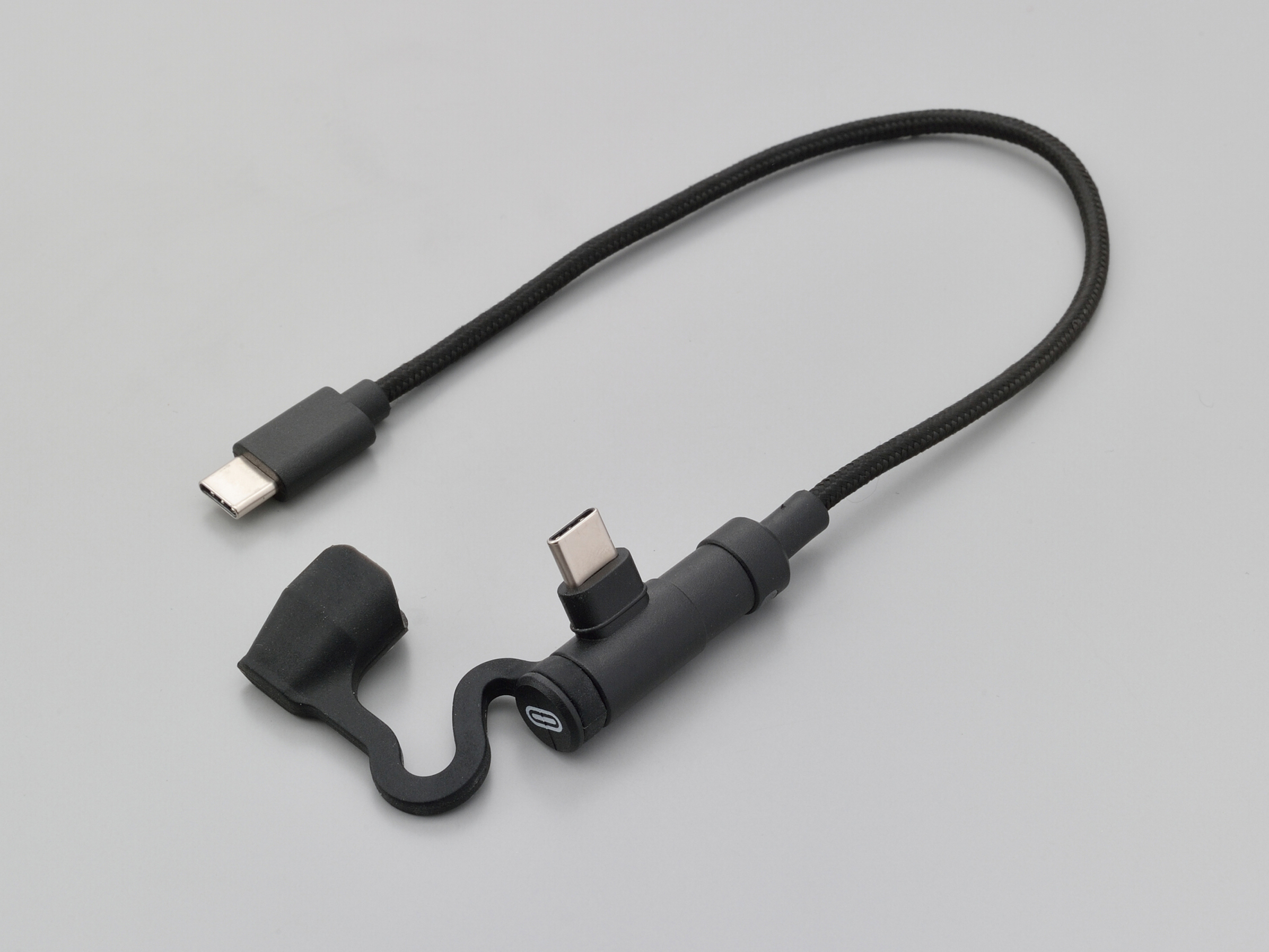 バイク用USB充電ケーブル Type-C to Type-C L型｜株式会社デイトナ