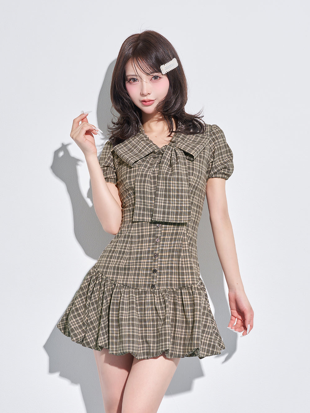 ドットボウタイフレアミニワンピース – Darich (ダーリッチ)