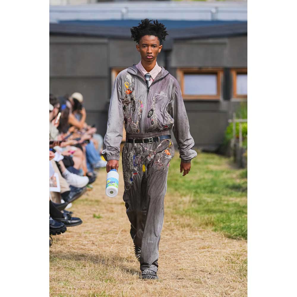 doublet(ダブレット)EMBROIDERED CHAIN TRACK JACKET (26SS22BL252