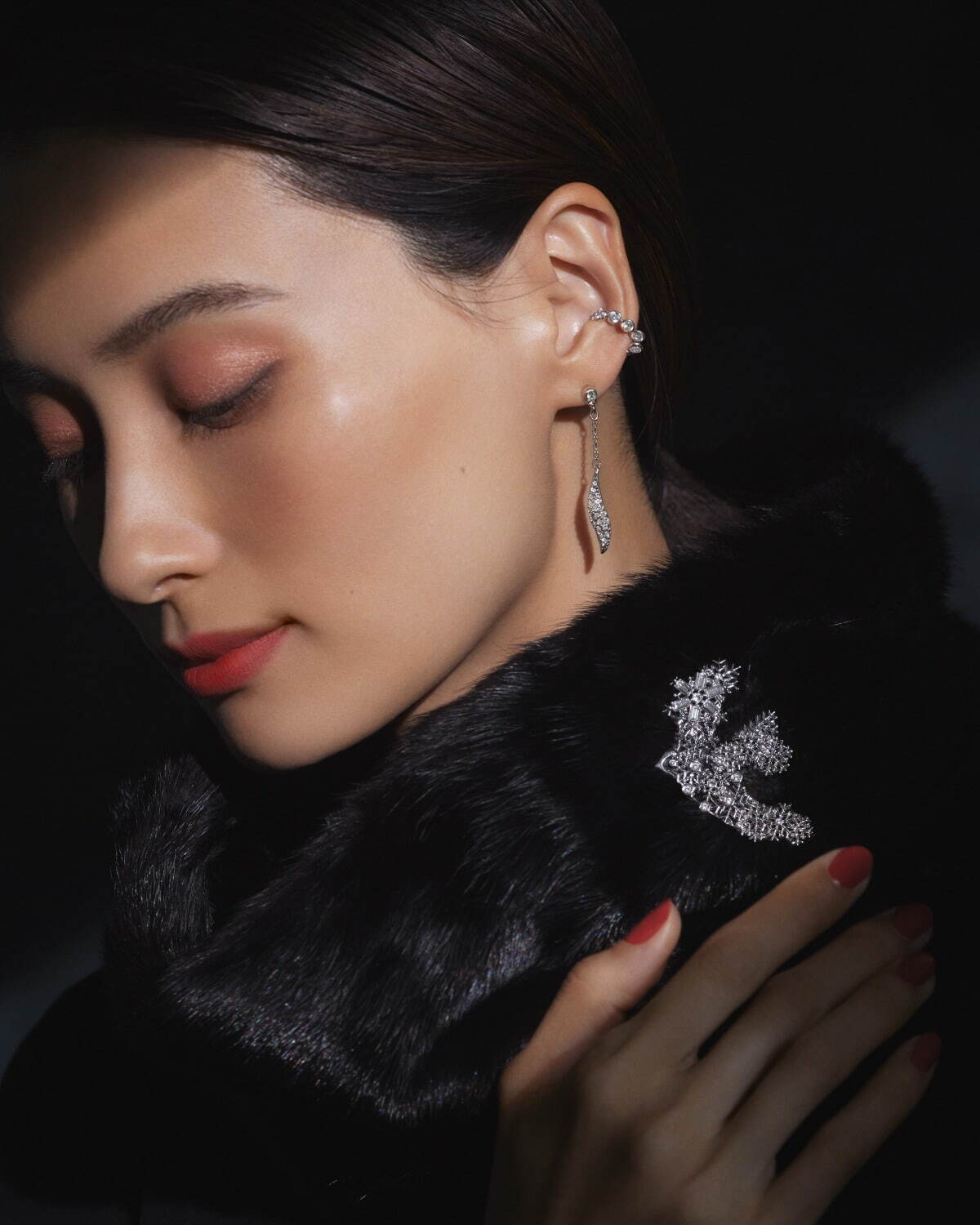 ヴァンドームブティック21年クリスマスジュエリー、“雪の結晶”で表現