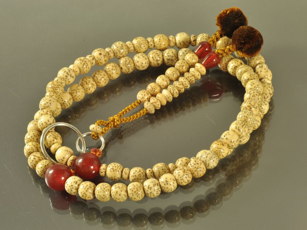 星月菩提樹 瑪瑙 梵天菊房（茶色） 浄土宗 男性用本式数珠【六万浄土