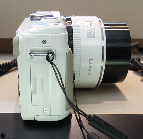 パナソニックのミラーレス一眼デジタルカメラ「LUMIX DMC-GF6」を