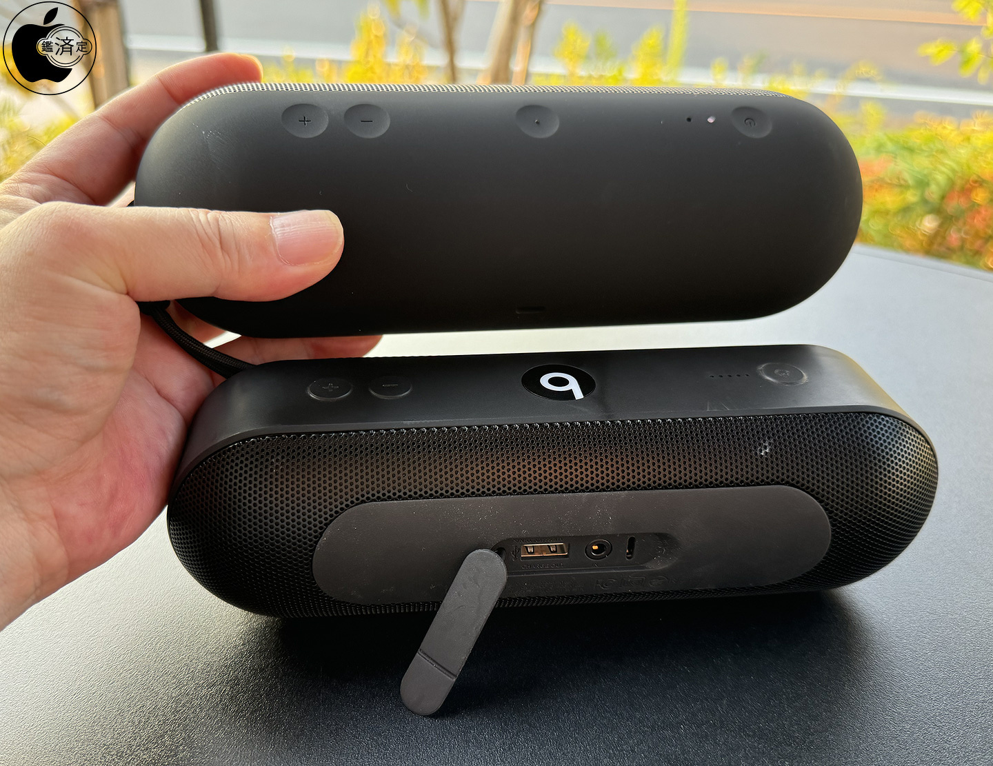 Beats、「探す」対応ワイヤレスBluetoothスピーカー「Beats Pill」を