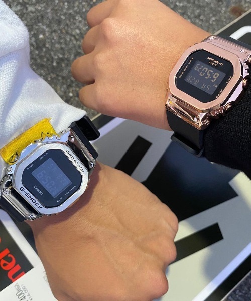 G-SHOCK ジーショック GM-5600-1JF 時計 JJ C16 時計｜ムラサキ