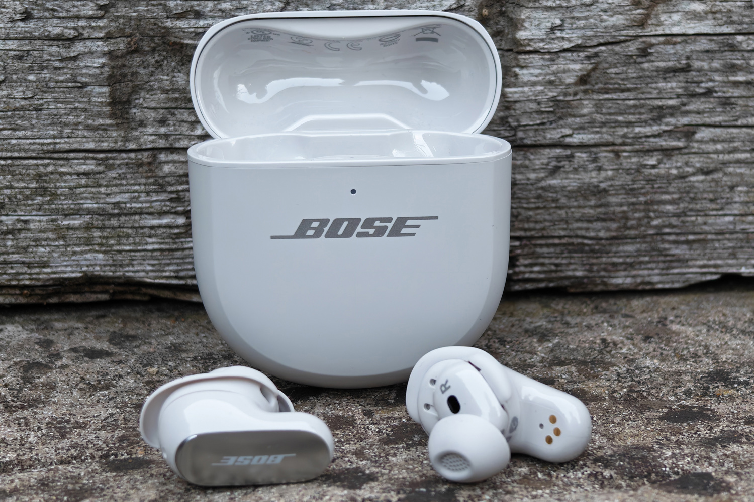 Bose-Quietcomfort-Ultra-