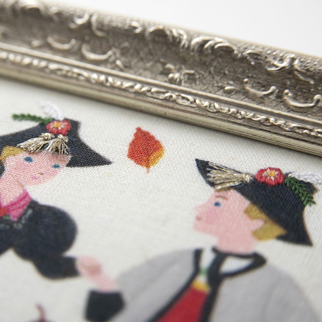 柏木リエさん×bitteさん 民族衣装の刺繍フレーム「オーストリア