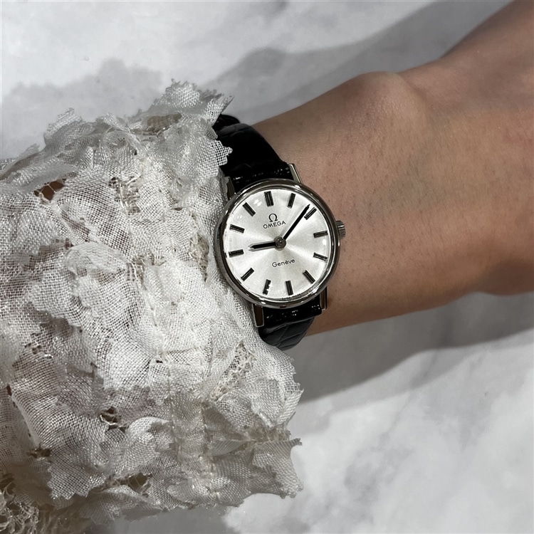 VINTAGE OMGA】クラシックな手巻き時計 - チックタックアミュプラザ