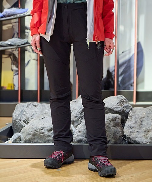 MAMMUT（マムート） チノパン トレッカーズ 3.0 SO パンツ AF ウィメン