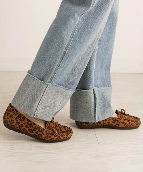 ad thie（アドティエ） デッキシューズ モカシン レオパード柄