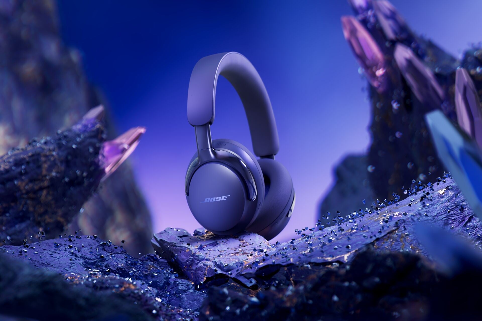 Bose's New QuietComfort Ultra Headphones Play Nicer With iPhones