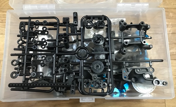 ラジコン作った時のあまったパーツって捨てない方がいいですよ、って