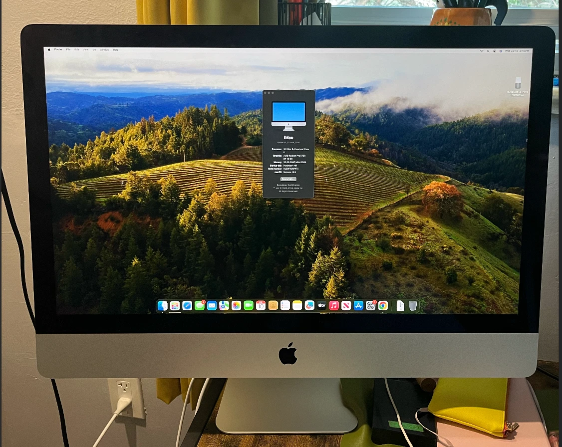 Apple iMac with Retina 5K display Intel Core i7 7th Gen. Apple