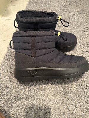 UGG MAXXER MINI BLACK SHEEPSKIN MEN'S BOOTS SIZE US 10 New | eBay