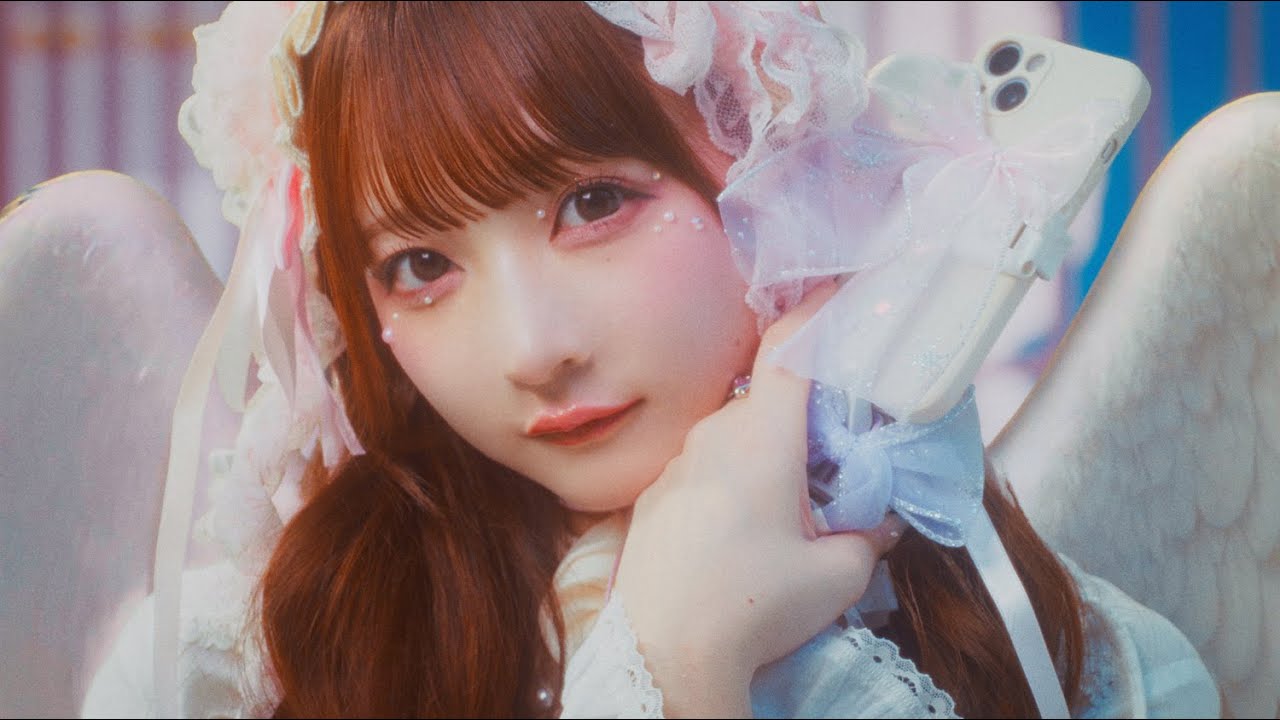 カルテNo.2222」MV/きゅるりんってしてみて - YouTube