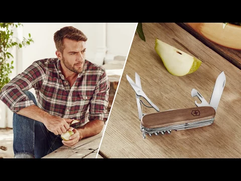 Victorinox Huntsman Wood in Walnut wood - 1.3711.63