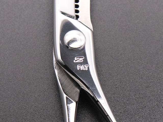 ナルトシザー NARRUTO 2梳きヘネシーラムールS31 美容師用 中古