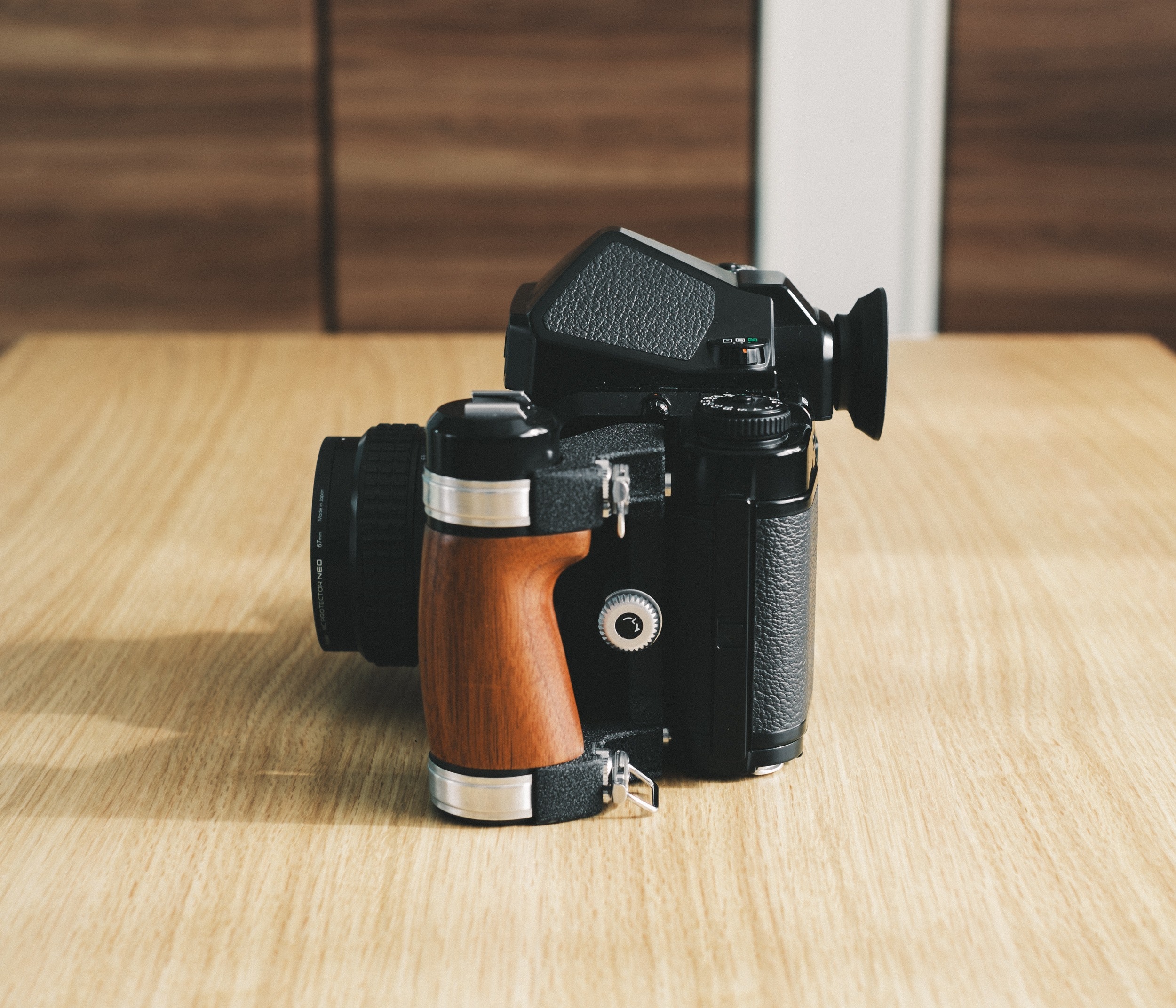 PENTAX 67IIを徹底解説。作例からおすすめレンズまで | ONE SCENE