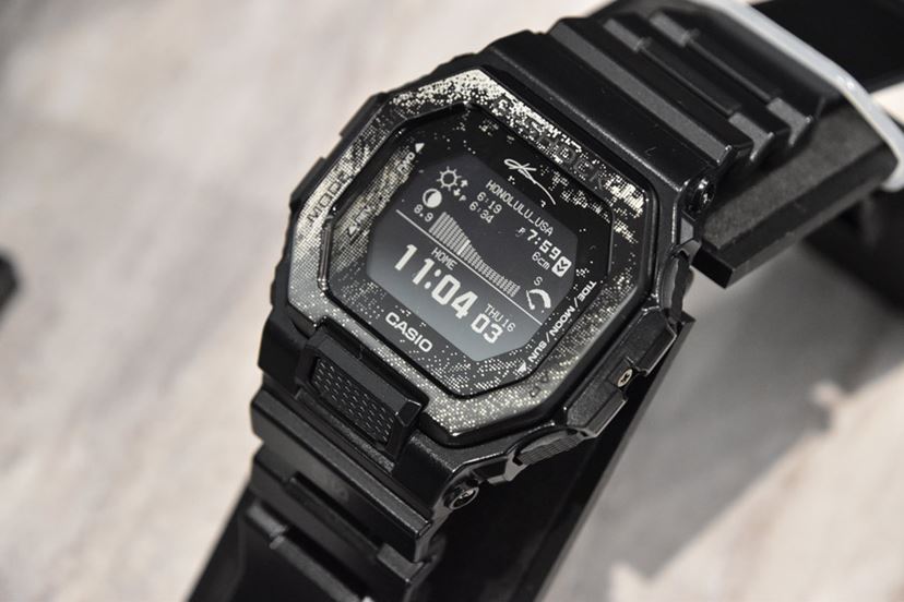 G-SHOCK」11～12月発売モデル29本を一挙紹介！ 注目は虹色カーボン