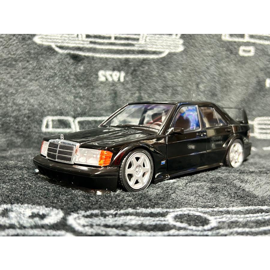 SOLIDO solido 1/18 Mercedes Benz 190E 2.5-16V Evolution II 1990