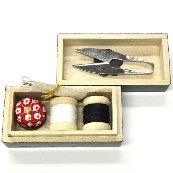 ≪ヒロ≫持ち運びに便利なサイズ 小さなお針箱【山中塗 漆 桐箱 裁縫