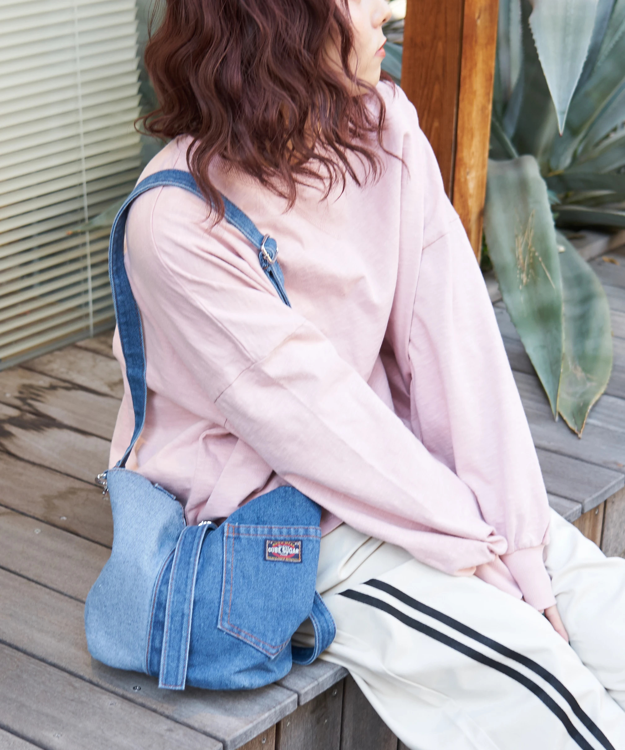 春新作】デニムパンツ リメイク 2way ミニ ショルダーバッグ