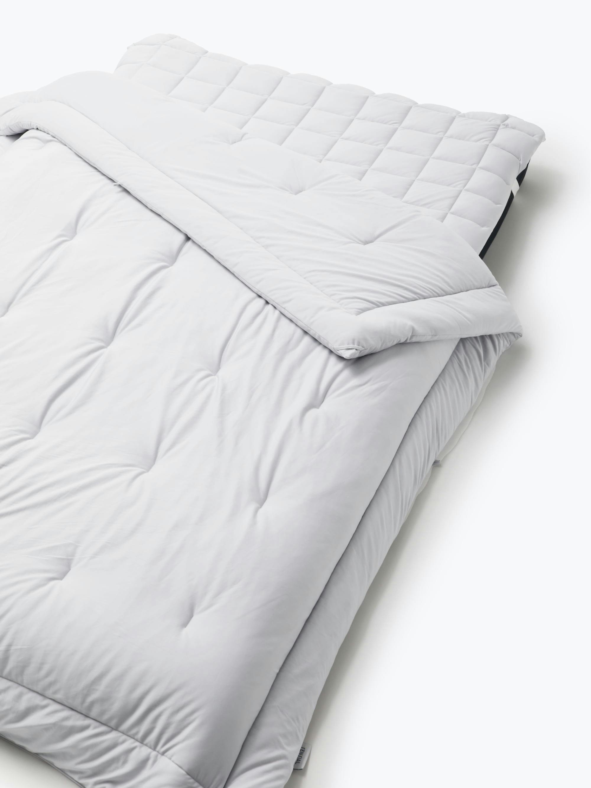 BAKUNE Comforter All Seasons / 通年用掛け布団 | TENTIAL公式