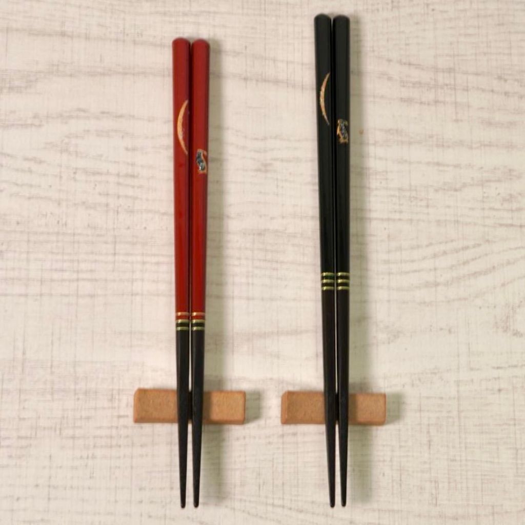 若狭 食洗機対応 螺鈿月うさぎ 箸置付夫婦箸（21cm/23cm） – 漆器 高翆