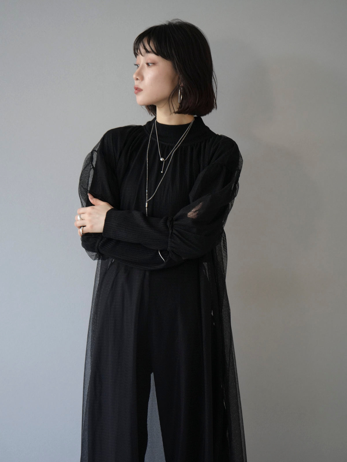 予約]レースレイヤードワンピース/ブラック – Lumier