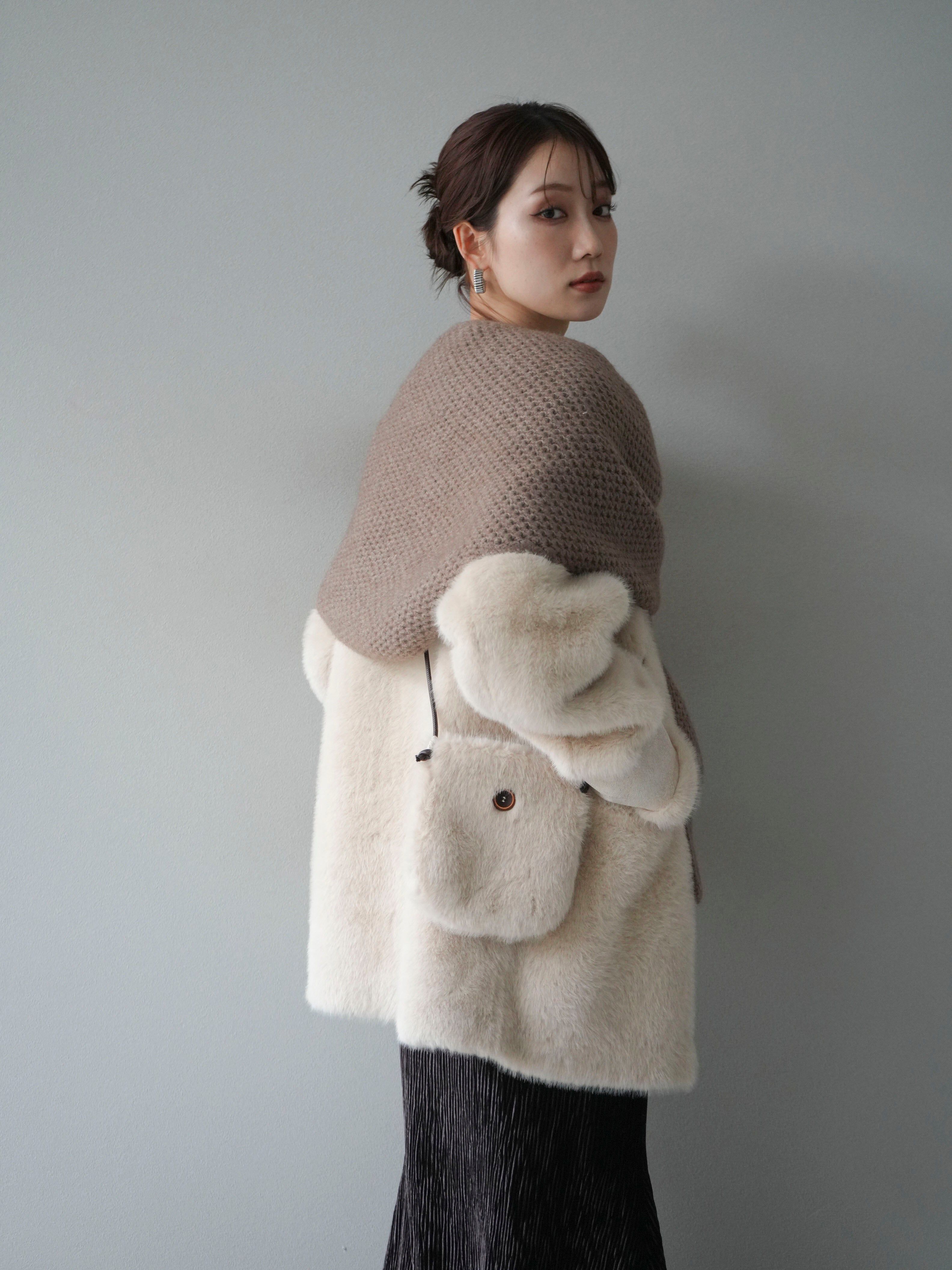 予約]バッグ付エコファーノーカラーコート/beige – Lumier