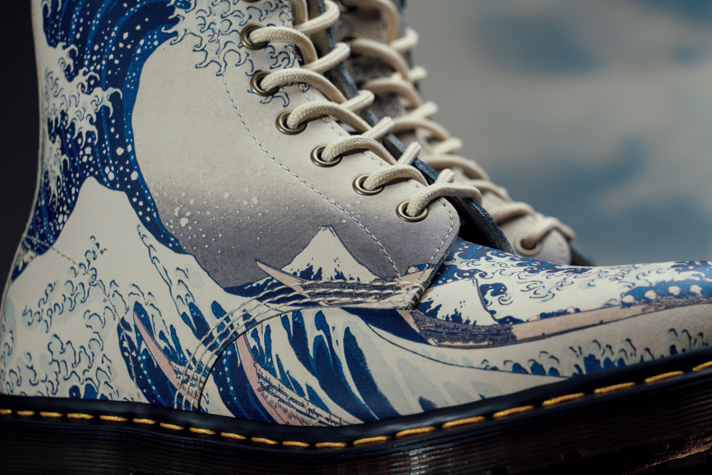 The new Dr Martens shoes feature Hokusai's famous Japanese prints