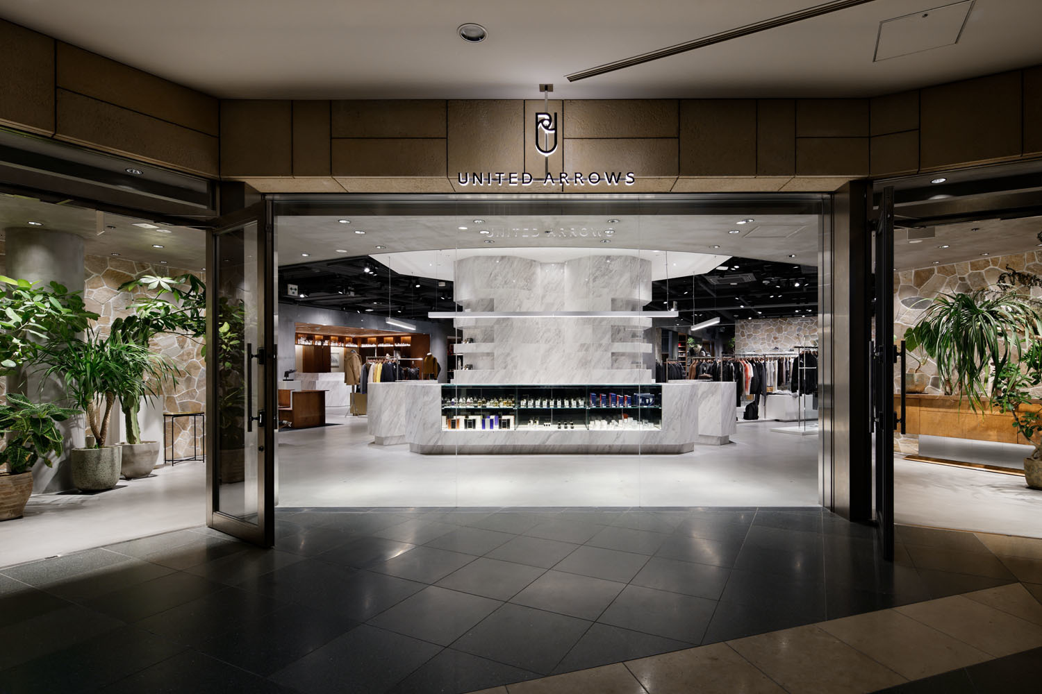 United Arrows Roppongi Hills | Shopping in Roppongi, Tokyo