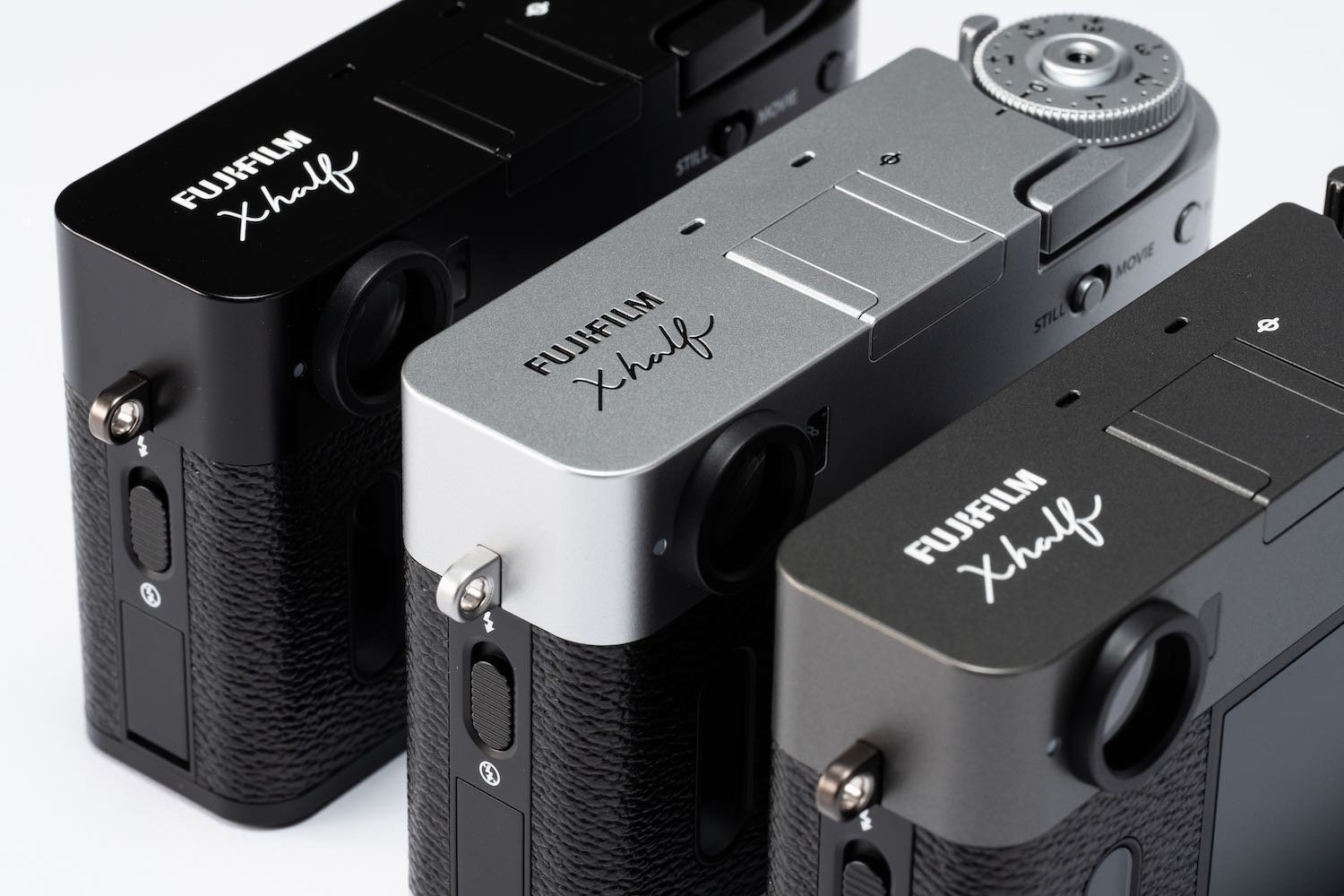 Fujifilm Introduces the X Half: A Modern Take on the Half-Frame