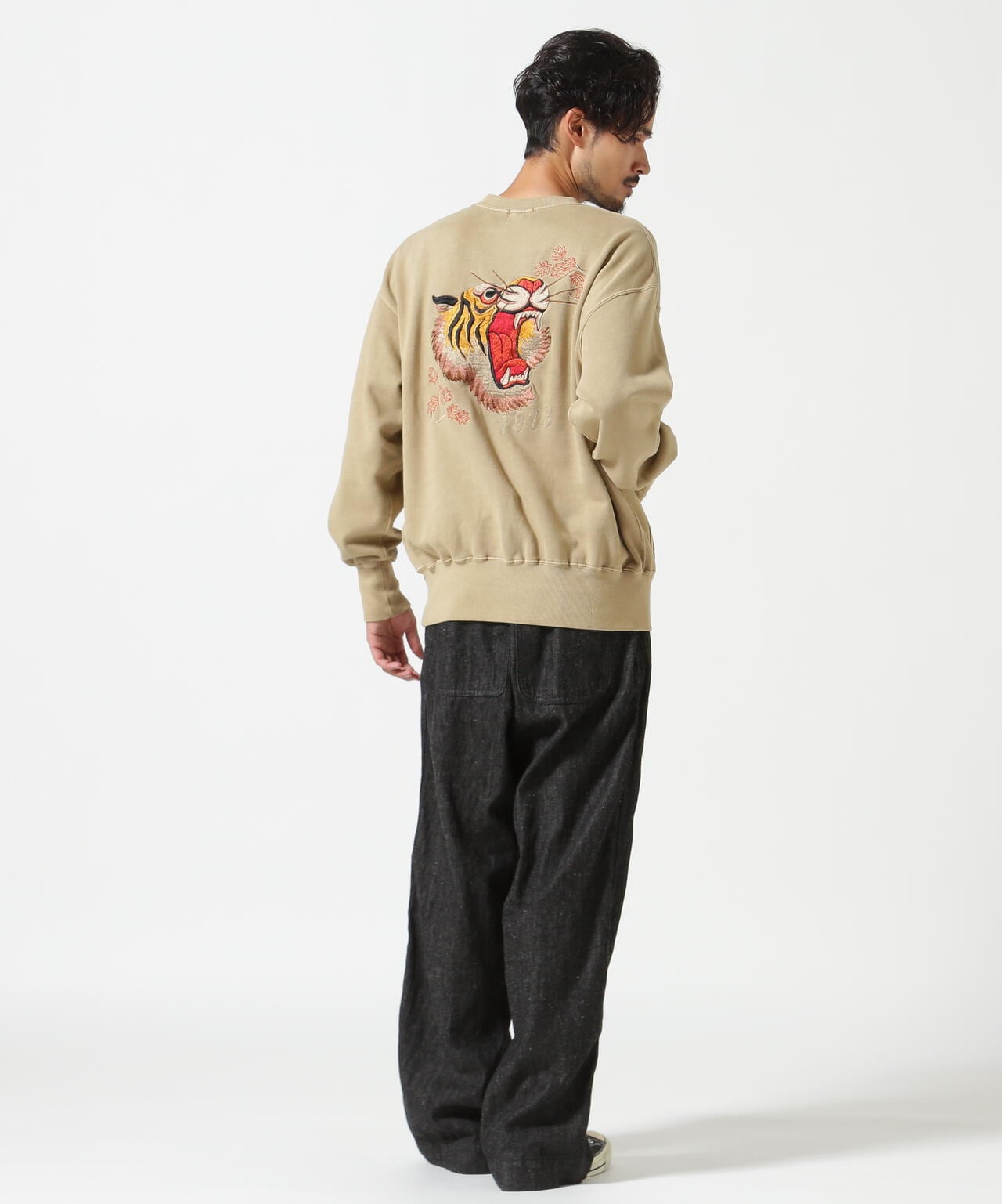 SOUVENIR CREW SWEAT/スーベニア クルースウエット 顔虎 | Schott