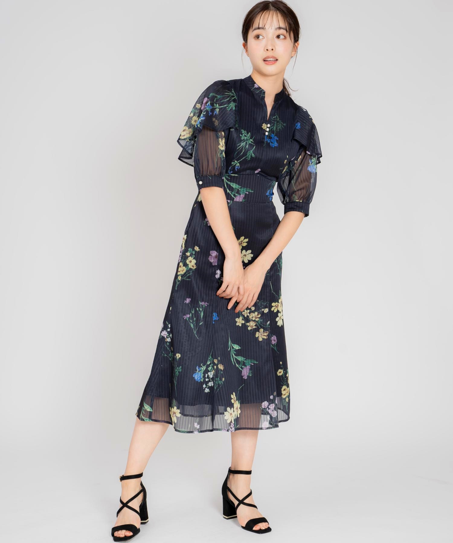 ストライプ花柄ワンピ | ロングワンピース | NOELA OFFICIAL WEB STORE